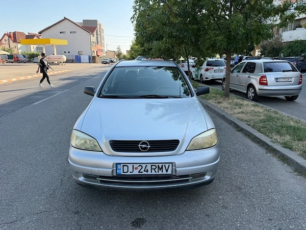 OPEL Astra 2005 — imagine 3