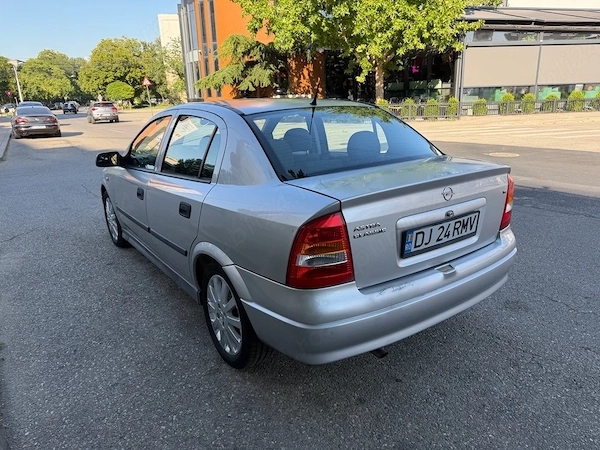 OPEL Astra 2005 — imagine 2