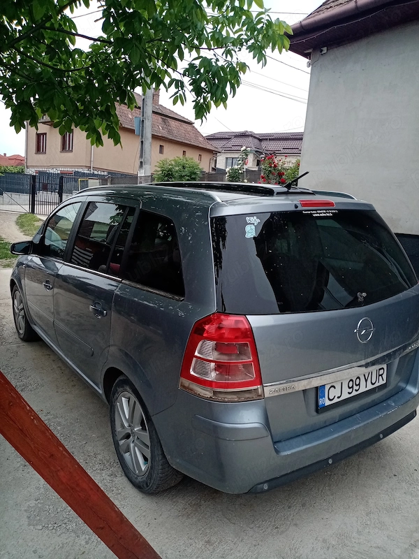 OPEL Zafira 2010 — imagine 2