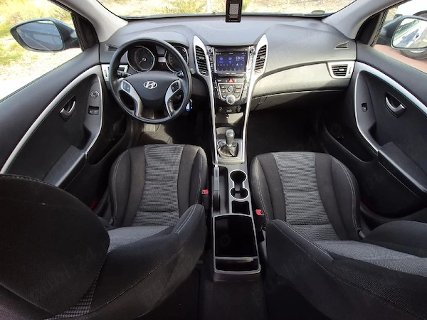 HYUNDAI i30 2012 — imagine 5