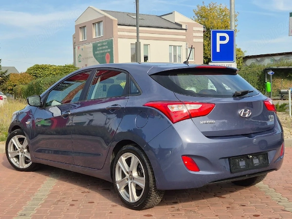 HYUNDAI i30 2012 — imagine 3