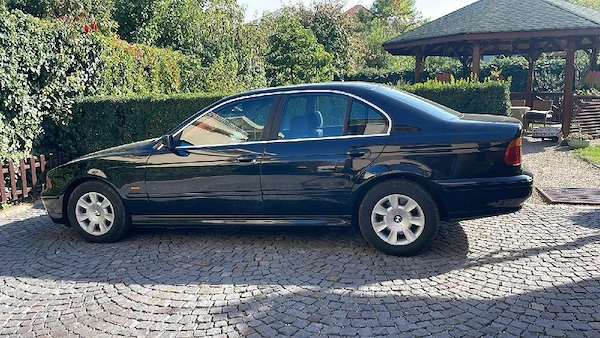 BMW 5 Series 2002 — imagine 2