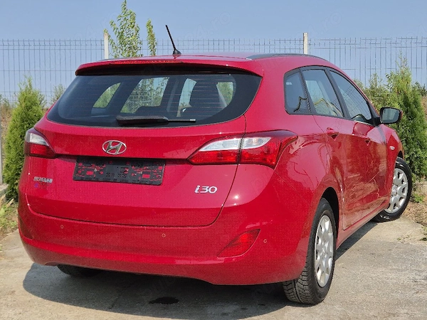 HYUNDAI i30 2014 — imagine 3