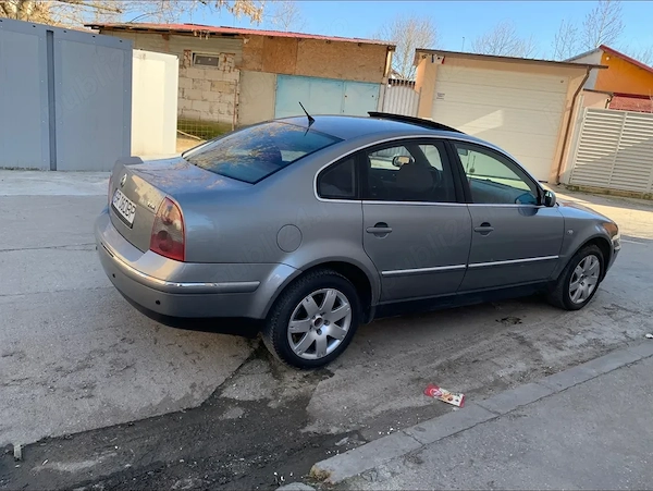 VOLKSWAGEN Passat 2002 — imagine 4
