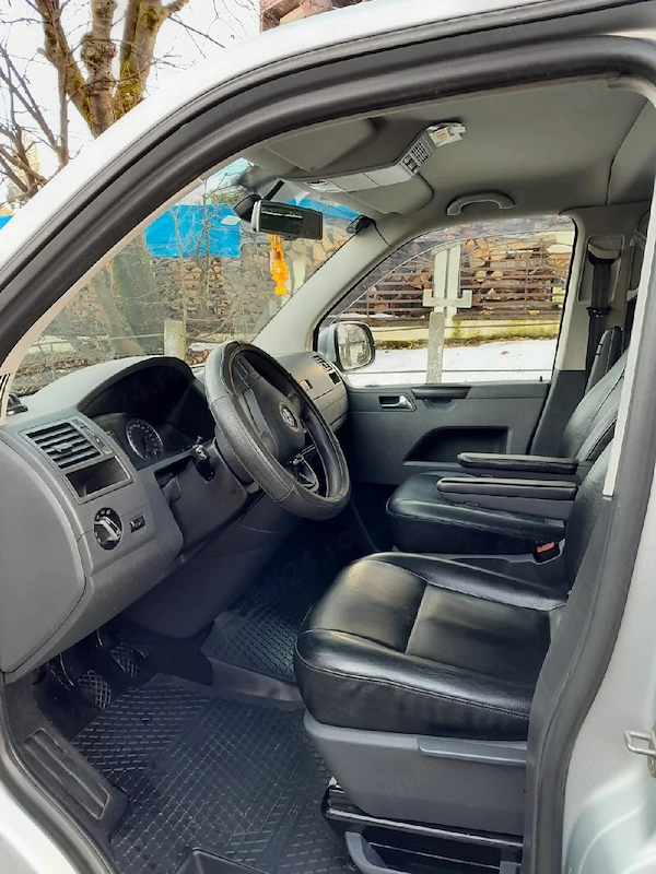 VOLKSWAGEN Caravelle 2012 — imagine 5