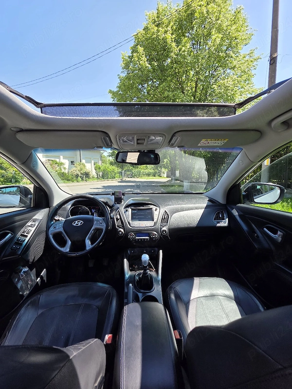 HYUNDAI ix35 2015 — imagine 2