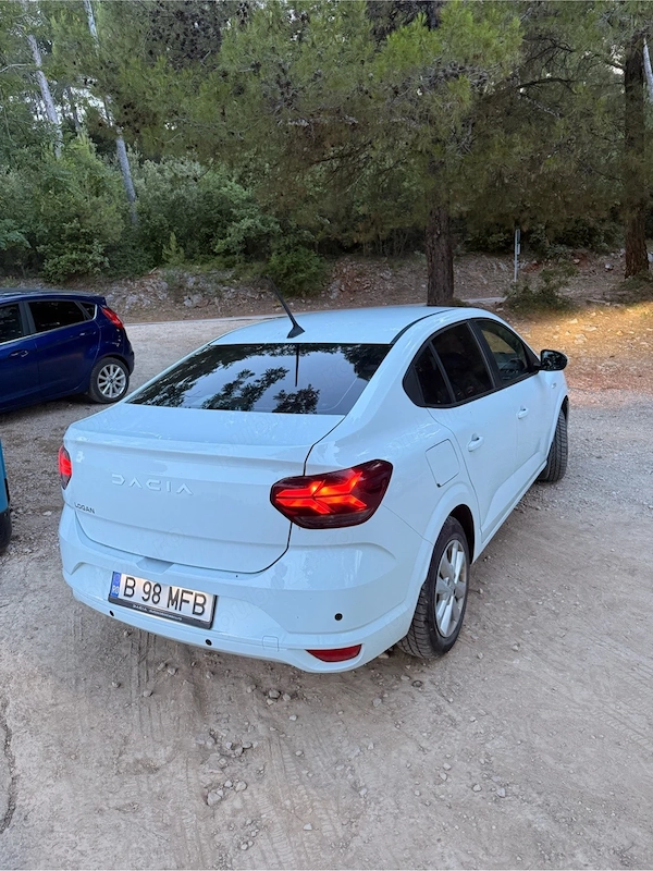 DACIA Logan 2023 — imagine 3