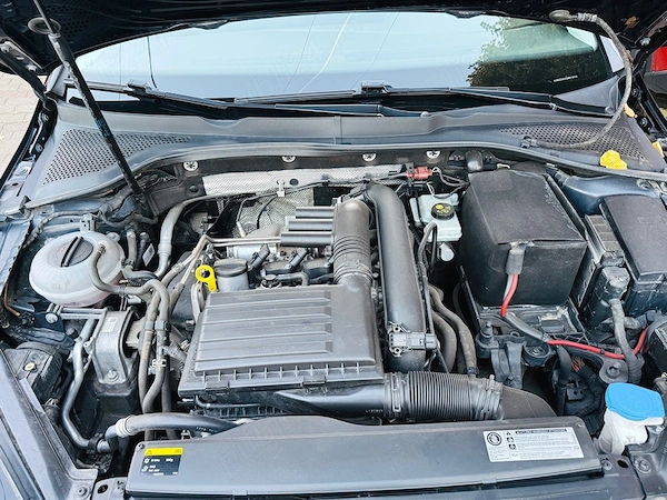 VOLKSWAGEN Golf 2015 — imagine 3