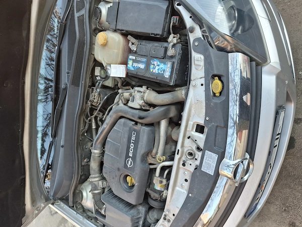 OPEL Astra 2005 — imagine 6