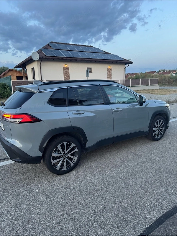 TOYOTA Corolla 2024 — imagine 4