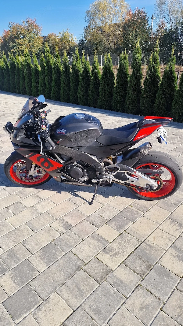 aprilia rav4 rr