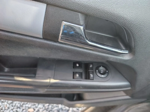 OPEL Astra 2005 — imagine 6