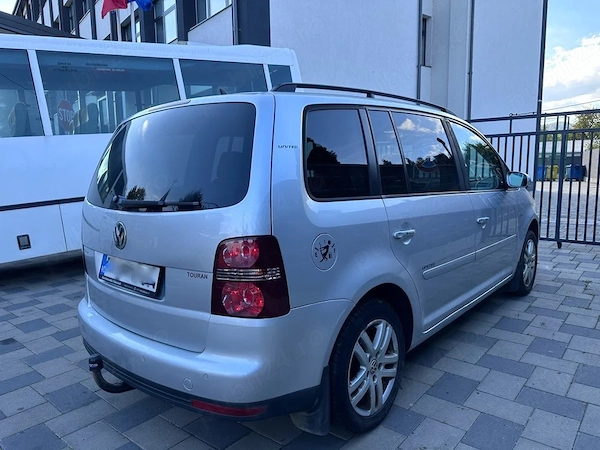 VOLKSWAGEN Touran 2008 — imagine 4