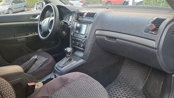 SKODA Octavia 2007 — imagine 3