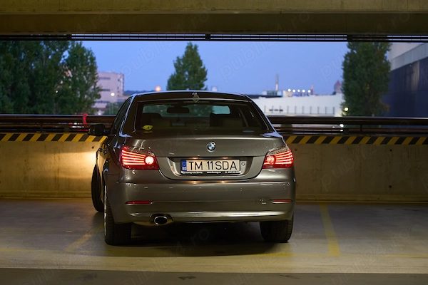 BMW 5 Series 2010 — imagine 3