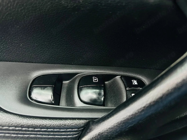 NISSAN Qashqai 2015 — imagine 14
