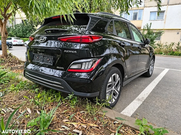 HYUNDAI Kona 2022 — imagine 2