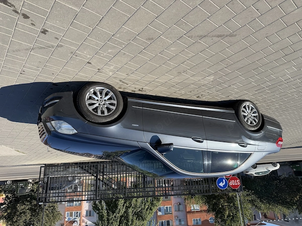 MERCEDES-BENZ E-Class 2011 — imagine 3