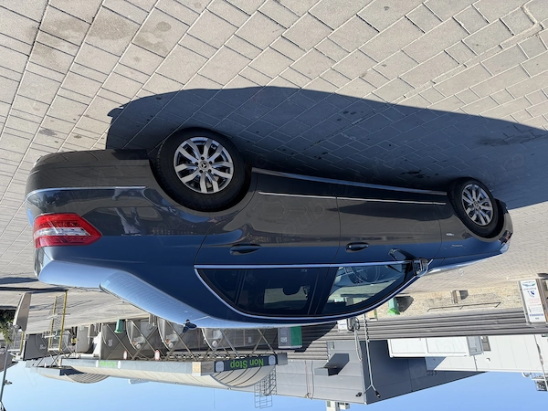 MERCEDES-BENZ E-Class 2011 — imagine 2