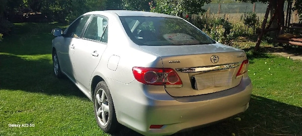 TOYOTA Corolla 2012 — imagine 2
