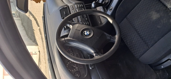 BMW i3 2000 — imagine 5