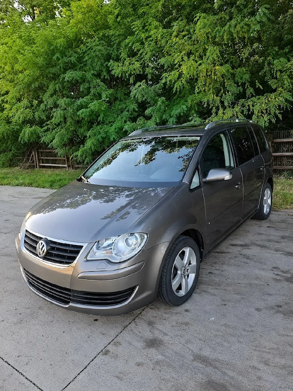 VOLKSWAGEN Touran 2009 — imagine 5