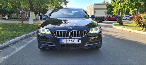 BMW 5 Series 2015 — imagine 3