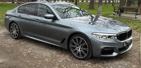 BMW 5 Series 2019 — imagine 2
