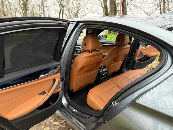 BMW 5 Series 2019 — imagine 6