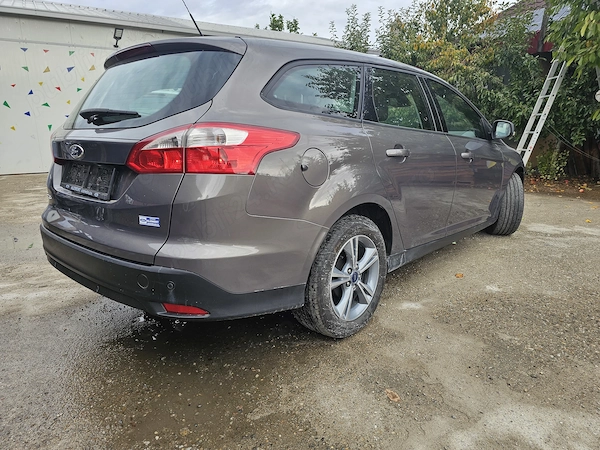 FORD Focus 2014 — imagine 4