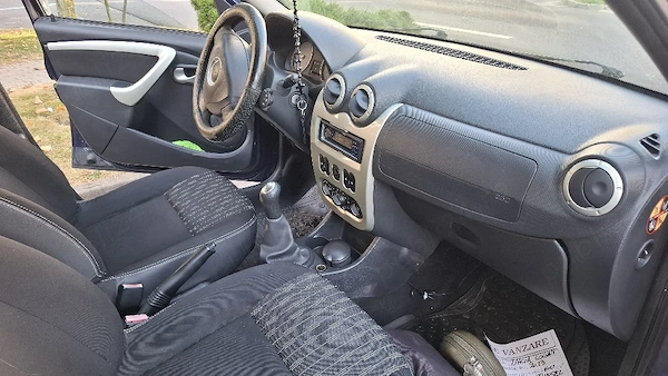 DACIA Logan 2013 — imagine 9