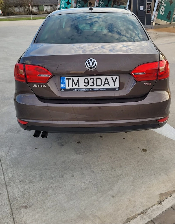 VOLKSWAGEN Jetta 2012 — imagine 5