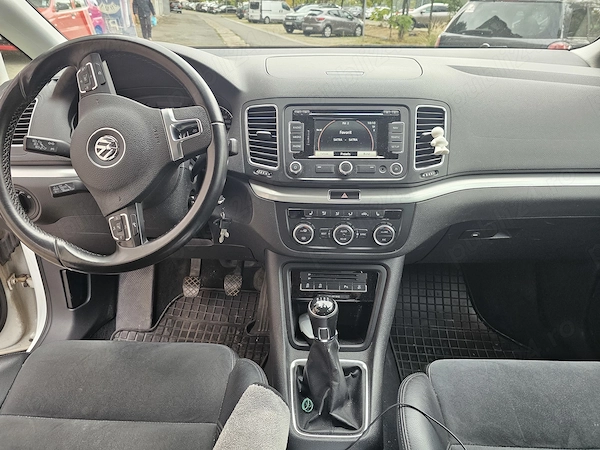 VOLKSWAGEN Sharan 2014 — imagine 9