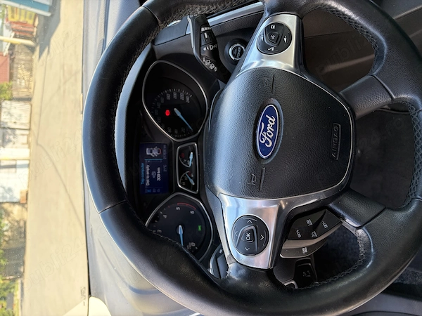FORD Focus 2013 — imagine 8