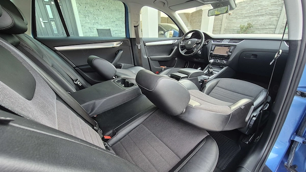 SKODA Octavia 2015 — imagine 9