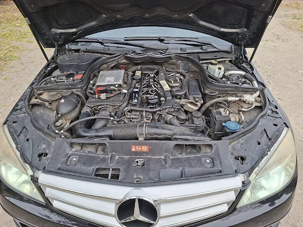MERCEDES-BENZ C-Class 2010 — imagine 5