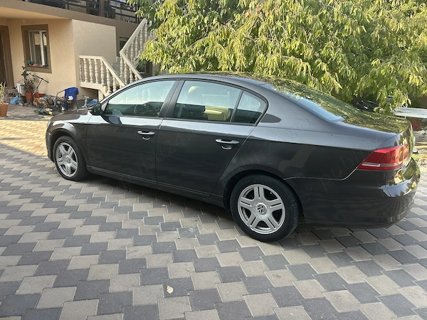 VOLKSWAGEN Passat 2011 — imagine 5