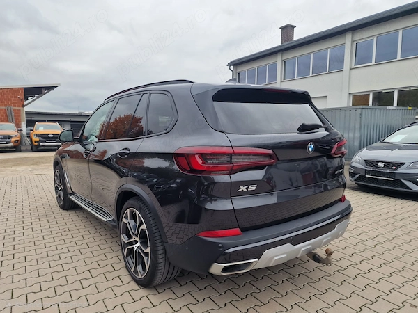 BMW X Series (Generic) 2020 — imagine 3