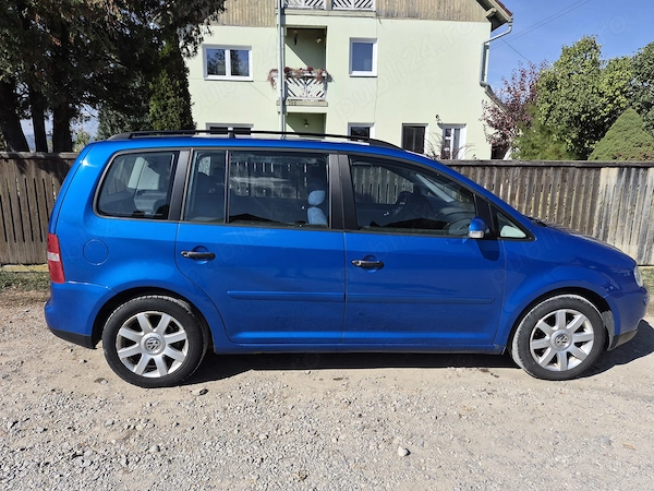 VOLKSWAGEN Touran 2005 — imagine 4