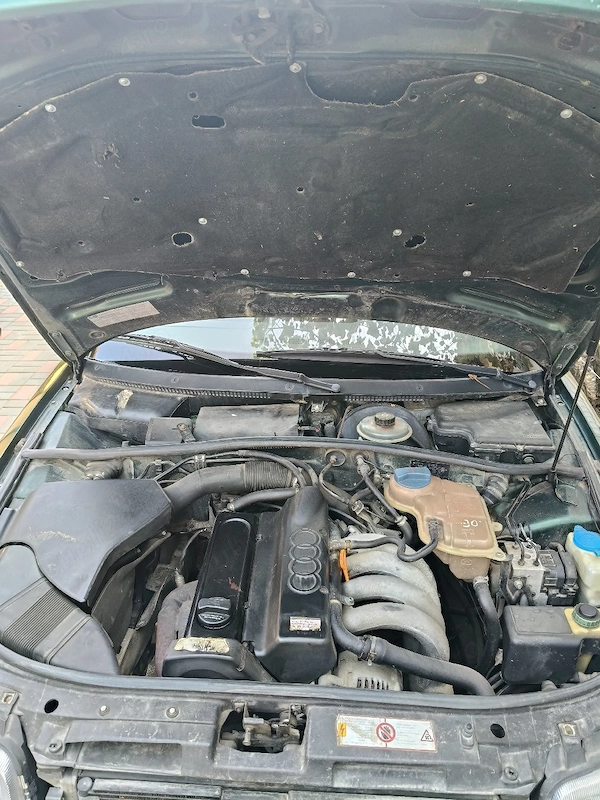 AUDI A4 1996 — imagine 3