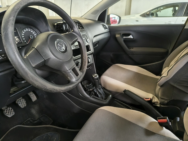 VOLKSWAGEN Polo 2010 — imagine 5