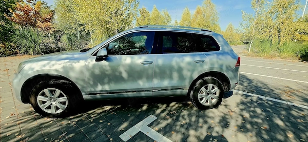 VOLKSWAGEN Touareg 2012 — imagine 5