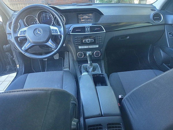 MERCEDES-BENZ C-Class 2011 — imagine 4
