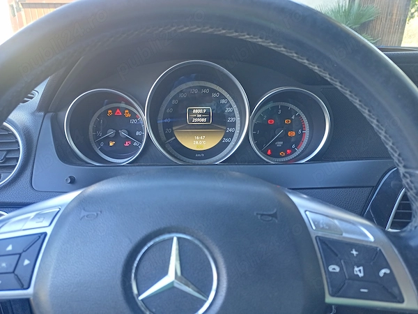 MERCEDES-BENZ C-Class 2011 — imagine 6
