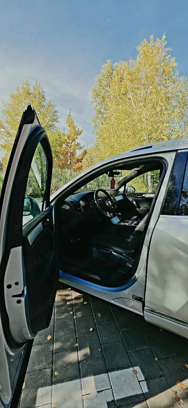 VOLKSWAGEN Touareg 2012 — imagine 10