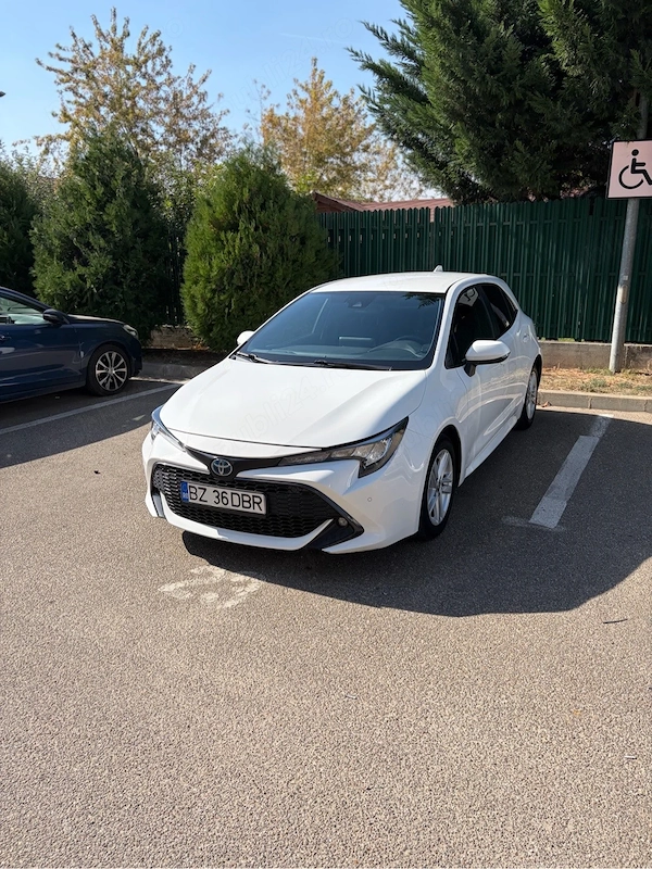 TOYOTA Corolla 2023 — imagine 5