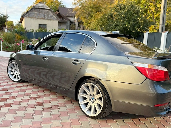 BMW 5 Series 2005 — imagine 4