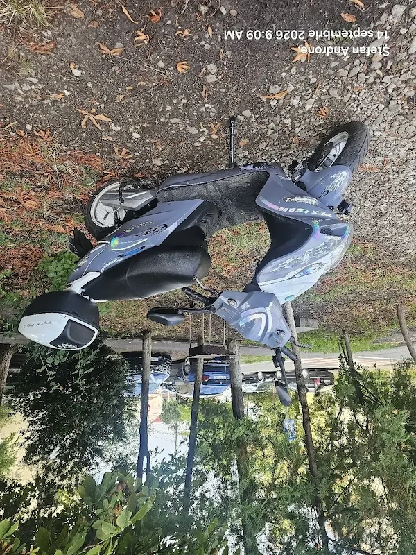 vănd scuter electric
