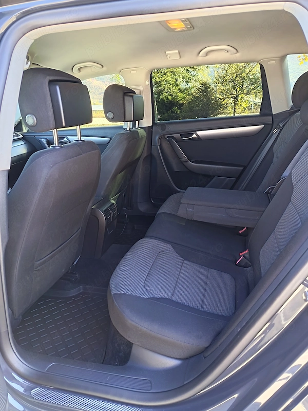 VOLKSWAGEN Passat 2011 — imagine 3