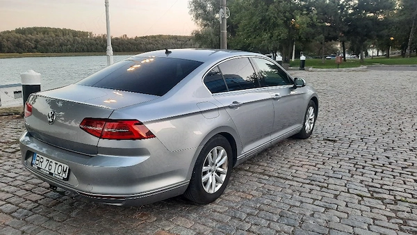 VOLKSWAGEN Passat 2018 — imagine 3